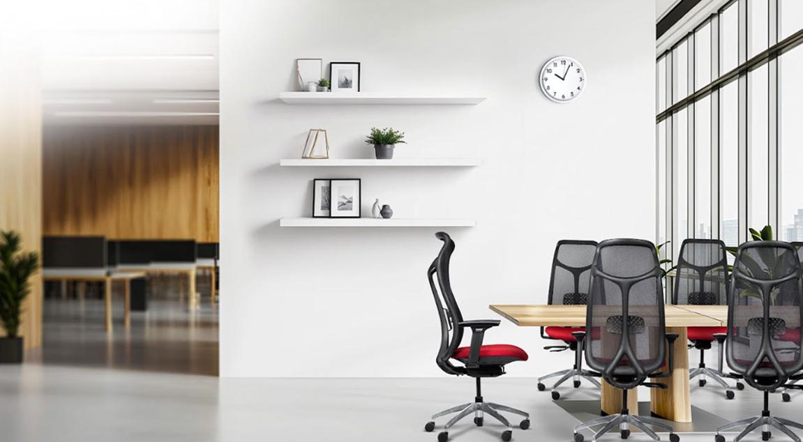 Where Design Meets Function: How Architects & Interior Designers Shape the Modern Workplace